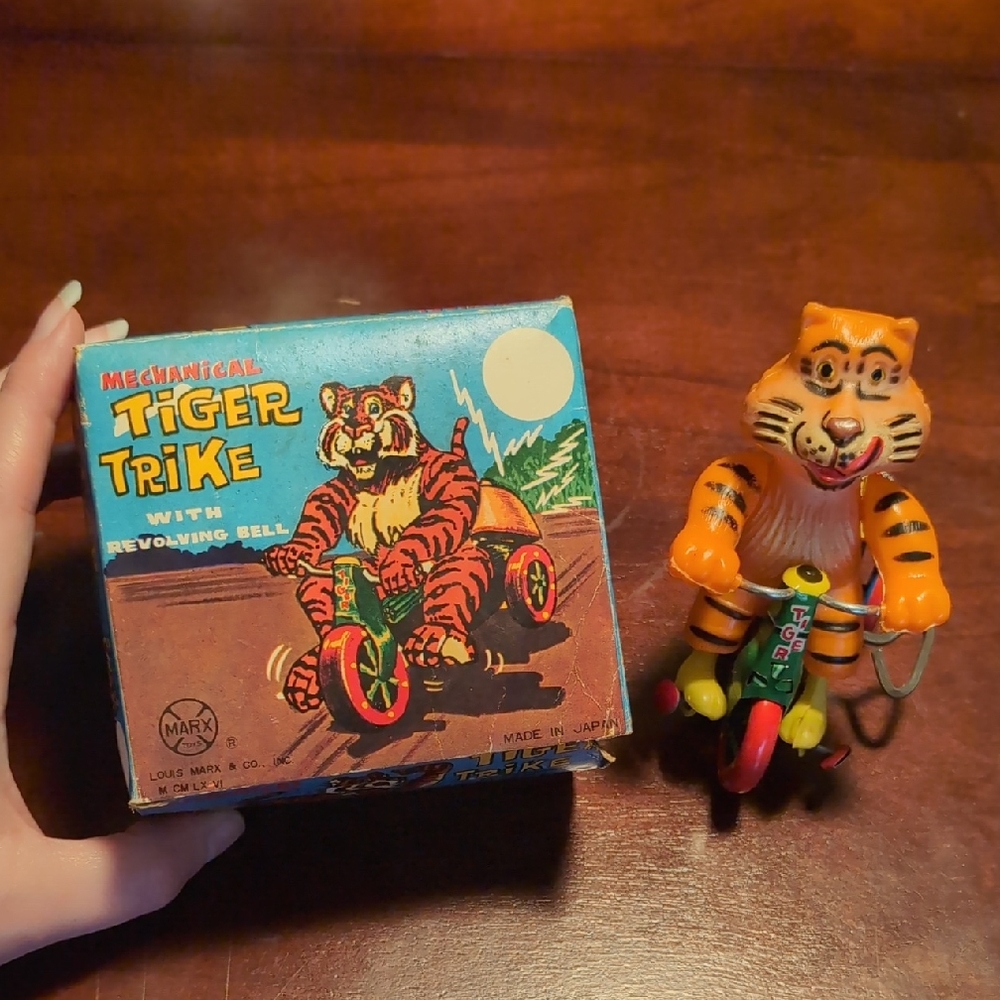 MARX TIN TOY Tiger Trike Wind-Up Bell Tricycle Made In Japan (With Original Box)